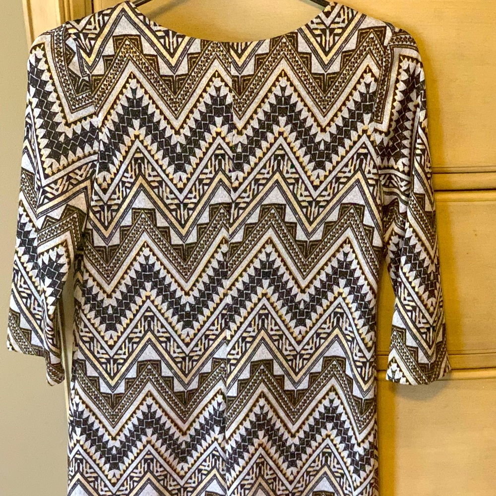 Girl’s Simple Graphic Dress